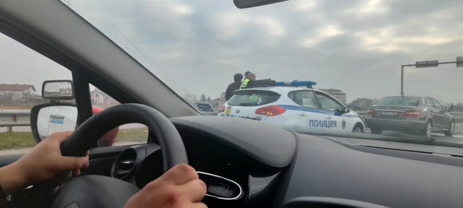 Тази сутрин се е случил странен инцидент на Ботевградско шосе