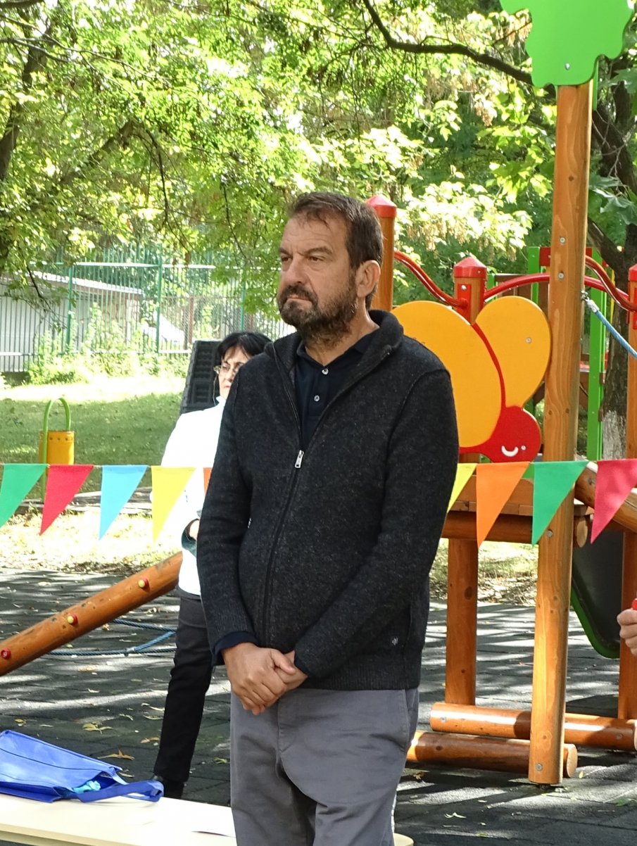 Ники Кънчев потъна в траур след неочаквана вест за смъртта на светило в медицината (СНИМКА)