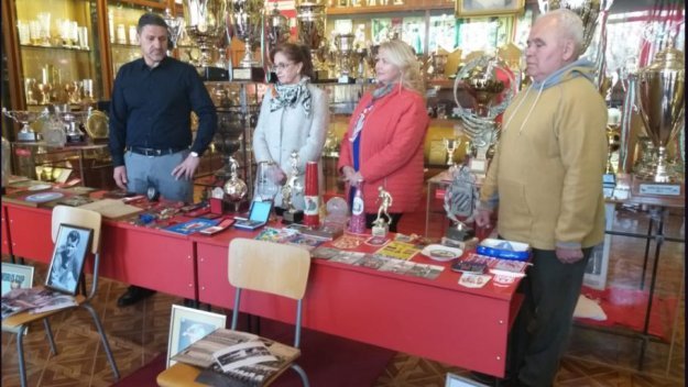 Дъщерите на д-р Стефан Божков направиха уникално дарение на Музея на ЦСКА