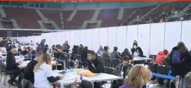 Спокойно тече предаването на изборните книжа в София