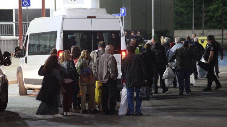 Бавно върви предаването на изборните протоколи във Велико Търново
