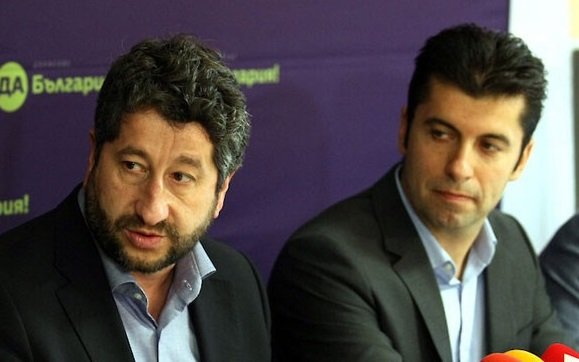 РАЗКРИТИЕ НА ПИК: Ето къде сговарят кабинета с ДБ Кирил Петков и Асен Василев