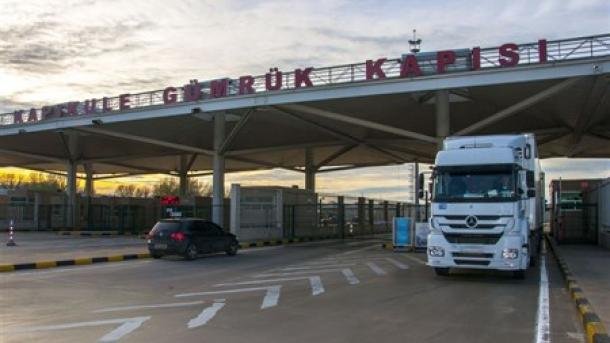 ГОЛЯМА АКЦИЯ В ТУРЦИЯ: Арестуваха 38 митничари на Капъкуле, белезници и за още 350 ГОЛЯМА АКЦИЯ В ТУРЦИЯ: Арестуваха 38 митничари на Капъкуле, белезници и за още 350