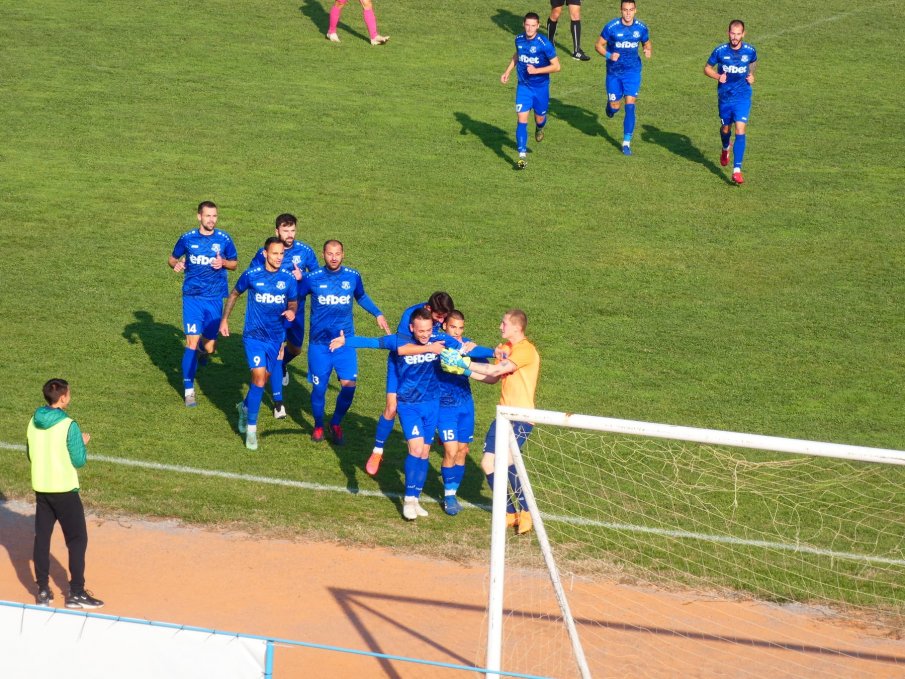 Президентът на Левски Лом Гаврил Гаврилов съобщи, че Даниел Кутев