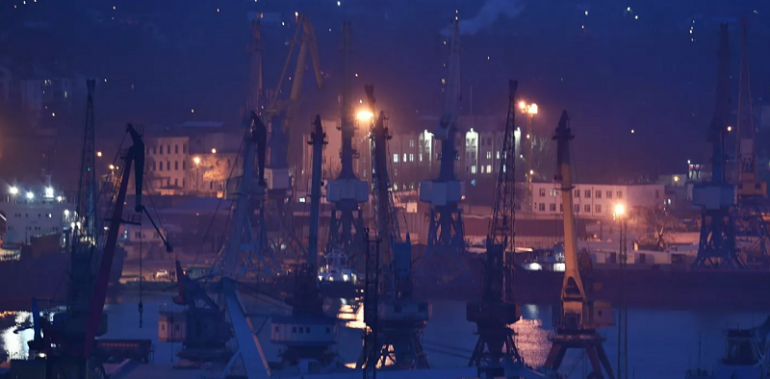 Задръстване в Керченския проток, над 200 кораба са блокирани