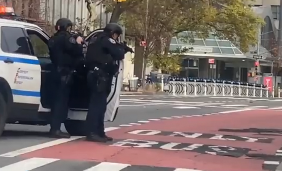 Въоръжен мъж отправя заплахи пред централата на ООН в Ню Йорк, отцепиха района