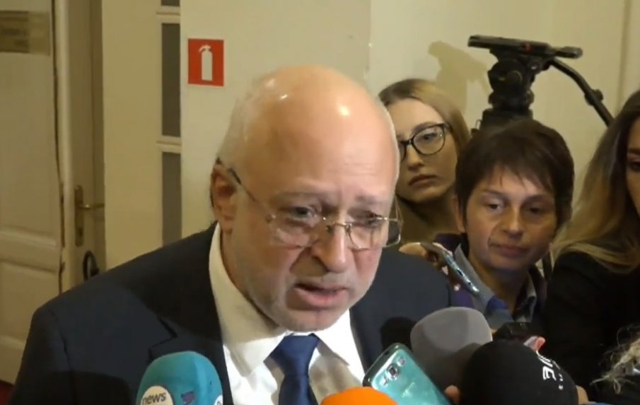 Велислав Минеков: Готов съм да предложа на ГЕРБ къща в Барселона, сега тя е празна.Там има място за чекмеджета, има място за кюлчета, има място за банкноти и за Мата Хари (ВИДЕО)