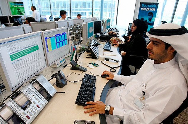 ОАЕ намаляват работната седмица на 4,5 дни
