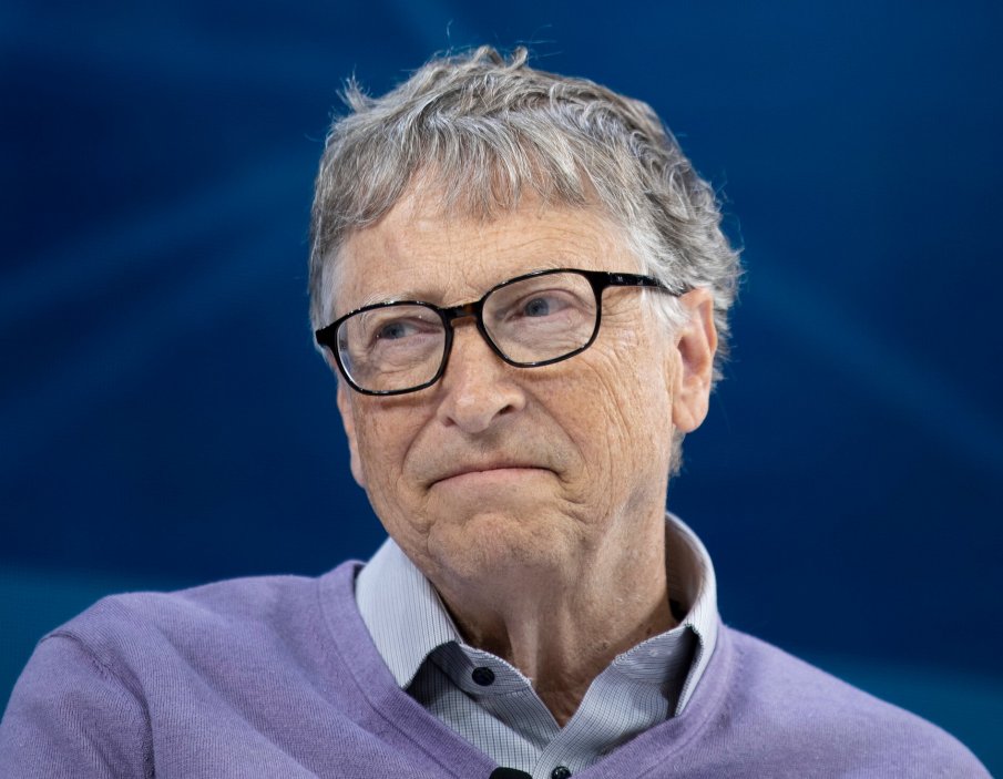 Бил Гейтс със зловещо предсказание за изкуствения интелект: Много скоро всичко ще се промени