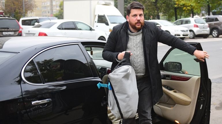 Съветникът на Навални: Путин е международен терорист, а Алексей - негов личен затворник