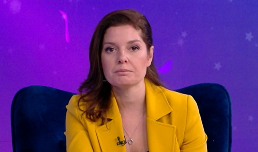 СКАНДАЛ! Бесни българи в Лондон напъдиха Алекс Сърчаджиева, вижте причината