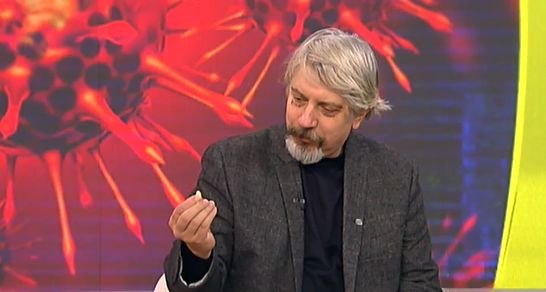 Проф. Николай Витанов гледа на боб в ефир: Празниците ще са спокойни, Омикронът ще дойде след Ивановден