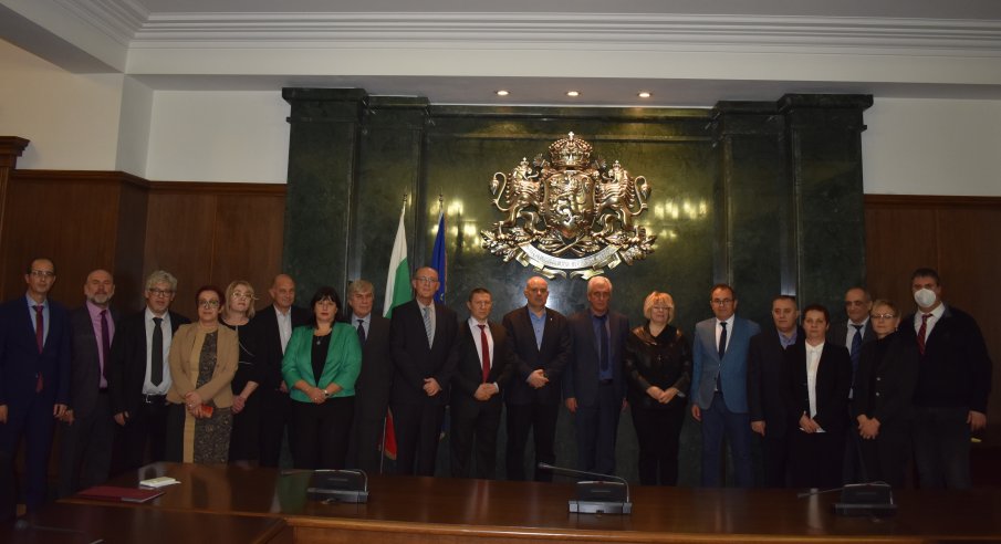 Иван Гешев награди магистрати и съдебни медици за отлична работа и проявен висок професионализъм през 2021 г.