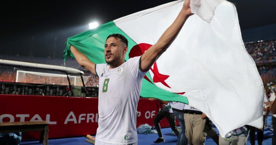 Алжирски национал е попаднал в радара на Лудогорец. Според медиите