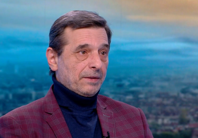 Димитър Манолов: Тези, които вдигат пенсиите, вече са решили за какво да вземат парите от възрастните хора