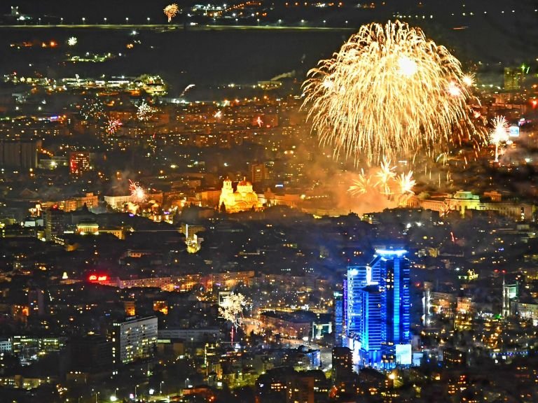 Новогодишните гърмежи в София - за последно