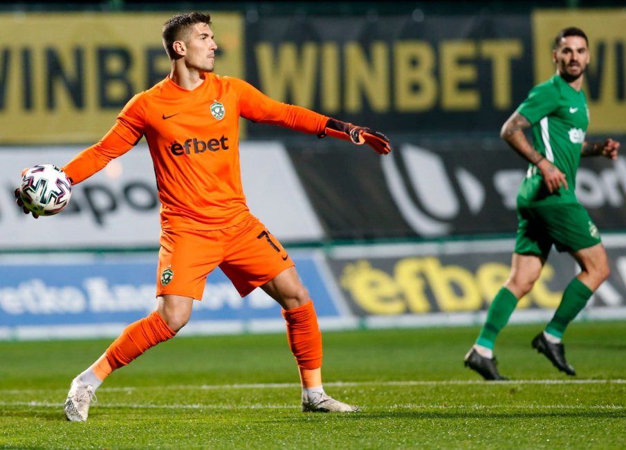 Лудогорец продаде вратар в САЩ