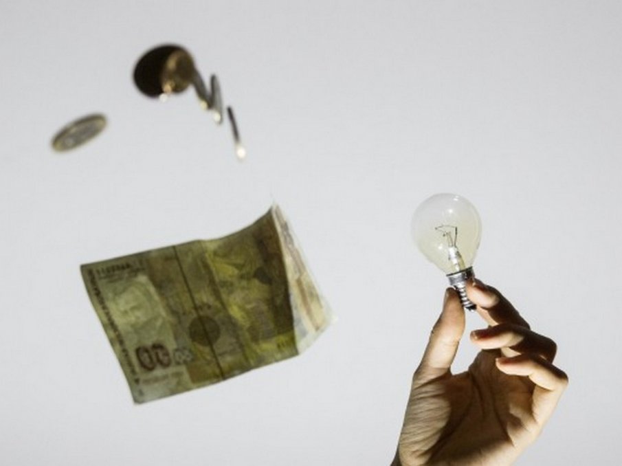 Шокираща сметка за ток получи ботевградчанин, Енергото не видя грешка