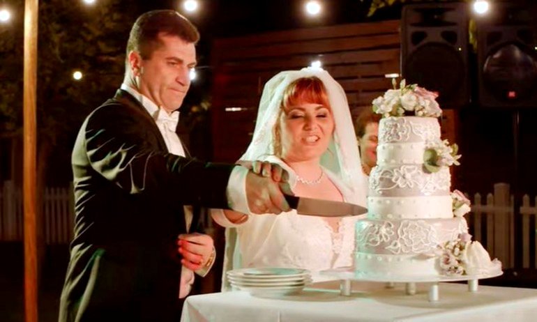САМО В ПИК И РЕТРО: Министър Асена Сербезова със сватба за 100 бона