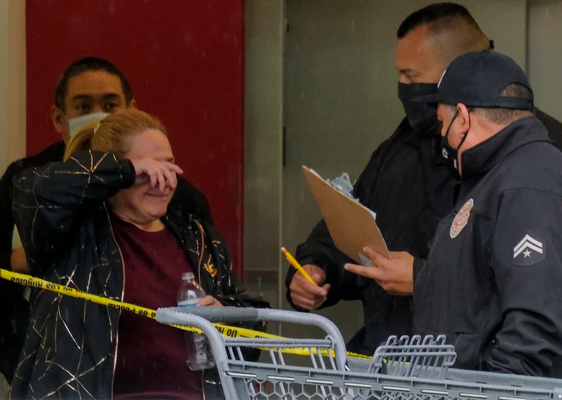 Полицай уби 14-годишно момиче в при стрелба срещу въоръжен нападател в Лос Анджелис