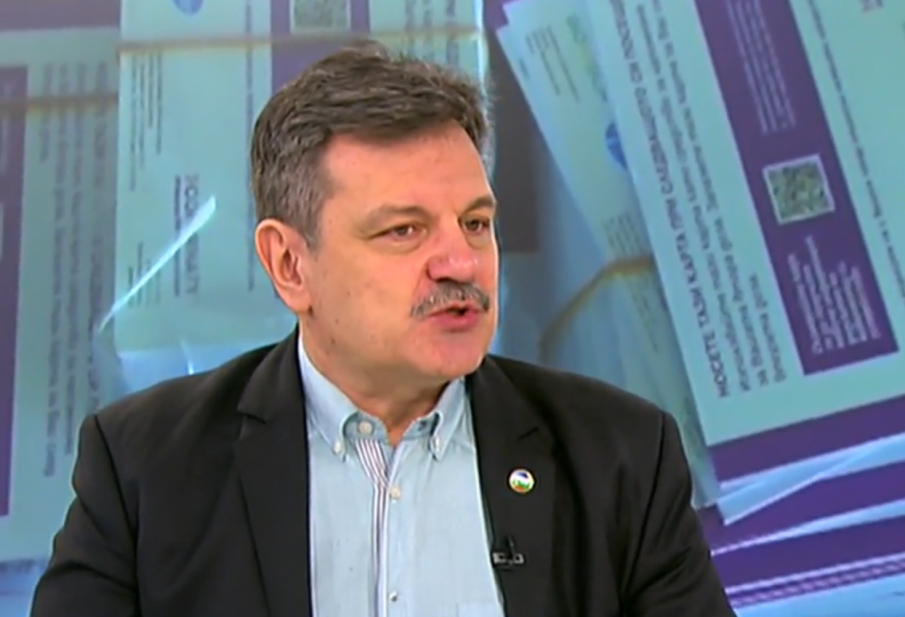 Д-р Александър Симидчиев: Само ваксинираните и с бустерна доза ще се опазят от Омикрон