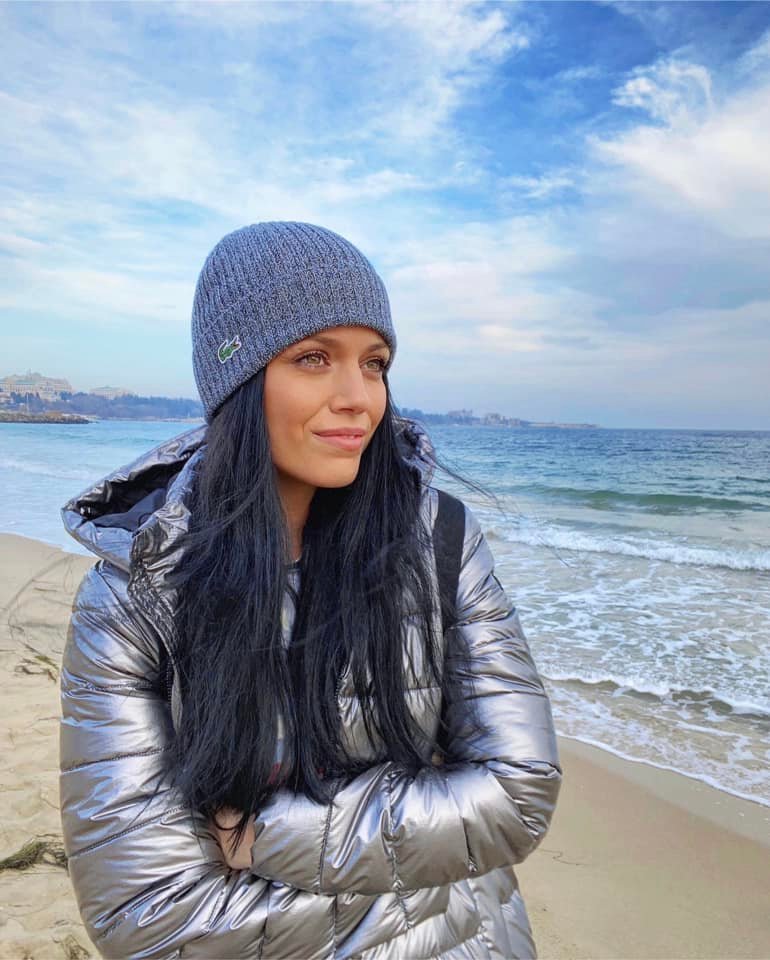 Синът на Ралица Паскалева с дебют на ледена пързалка - вижте реакцията му (СНИМКА)