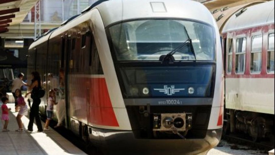 Министерството на транспорта обявява конкурс за ново ръководство на НКЖИ