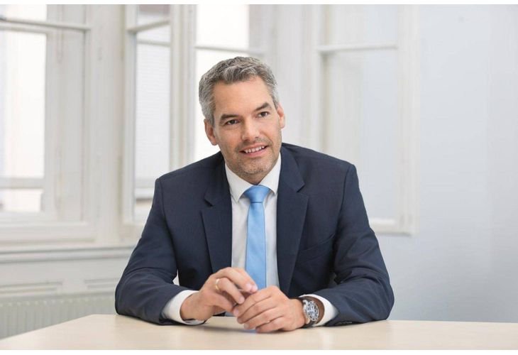 Австрия осъди военната операция на Русия срещу Украйна