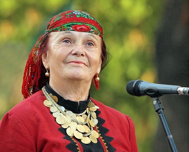 80-годишнина днес родопската народна певица Валя Балканска. Най-известното й изпълнение