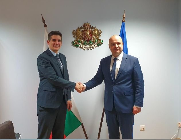 Министър Христо Проданов: Имаме стратегия за превръщане на София в място за достъп до всички летищни хъбове по света