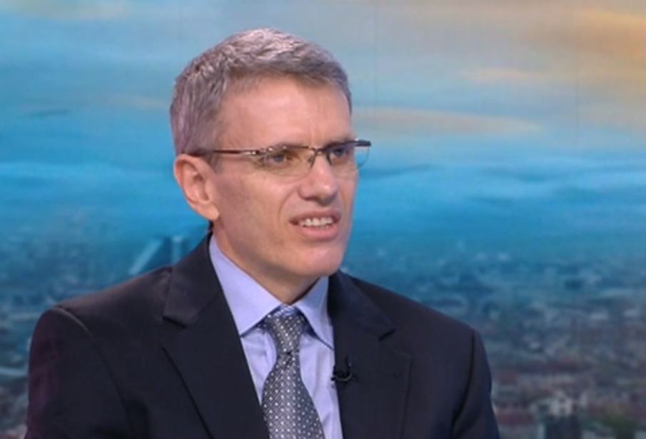 Вени Марковски: Зелените сертификати на депутатите от „Възраждане“ показват, че са лицемери