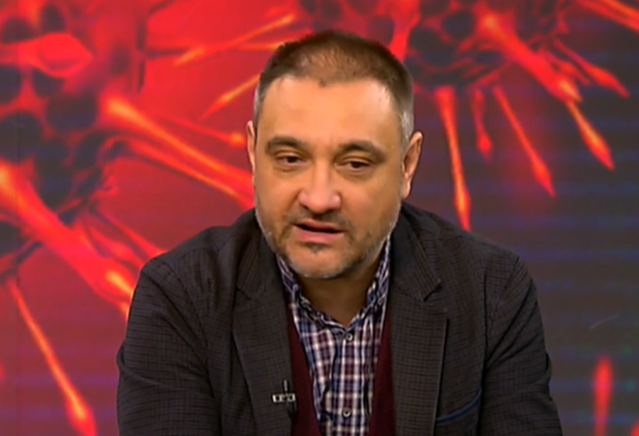 Проф. Чорбанов: Ще отида без сертификат в парламента. Искам да видя как и от кого ще бъда спрян