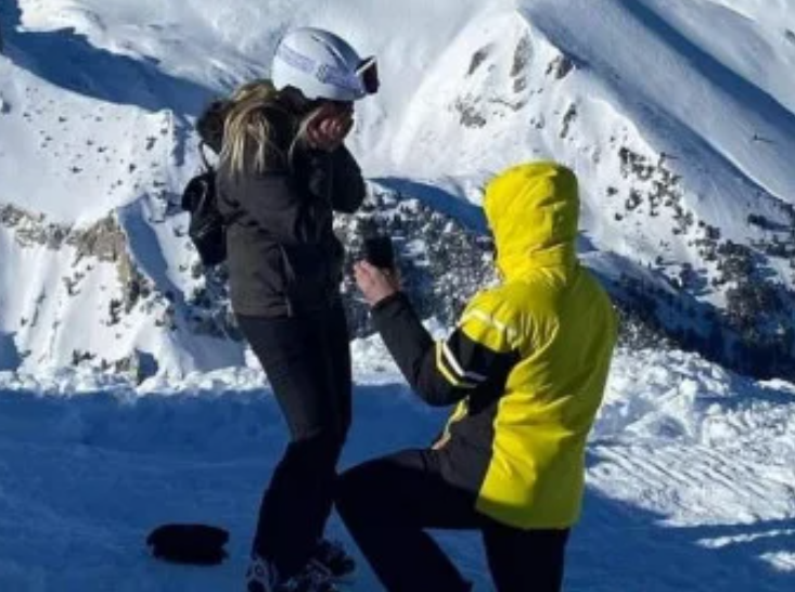 Сърби се врекоха в любов на връх Тодорка