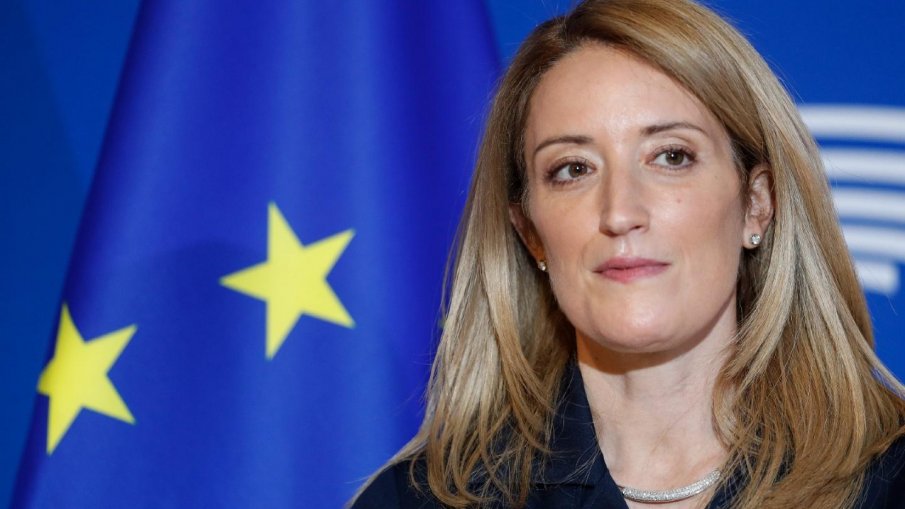 Малтийката Роберта Мецола от ЕНП е новият на Европарламента. Тя