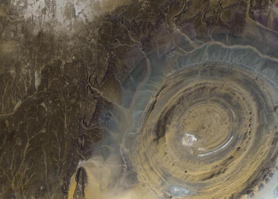 Снимка: „Окото на Сахара“ остава мистерия