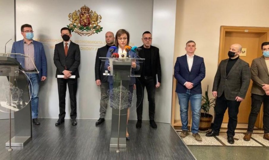 Потребителските организации подкрепят антиколекторския закон на Корнелия Нинова