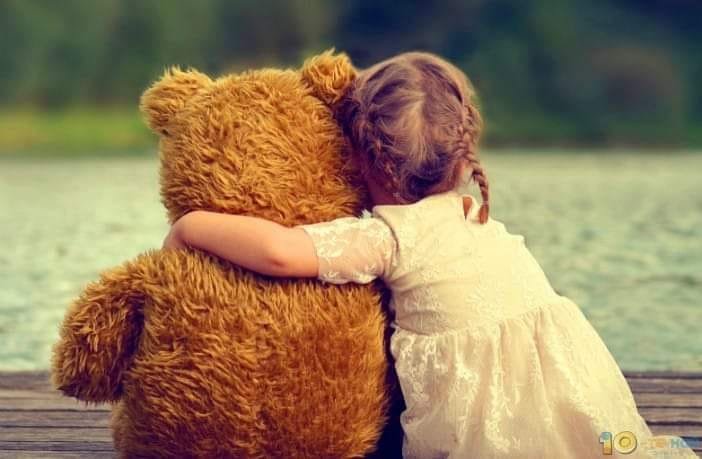 Експерти установиха: Прегръдките стимулират имунната система, облекчават болката, пазят сърцето