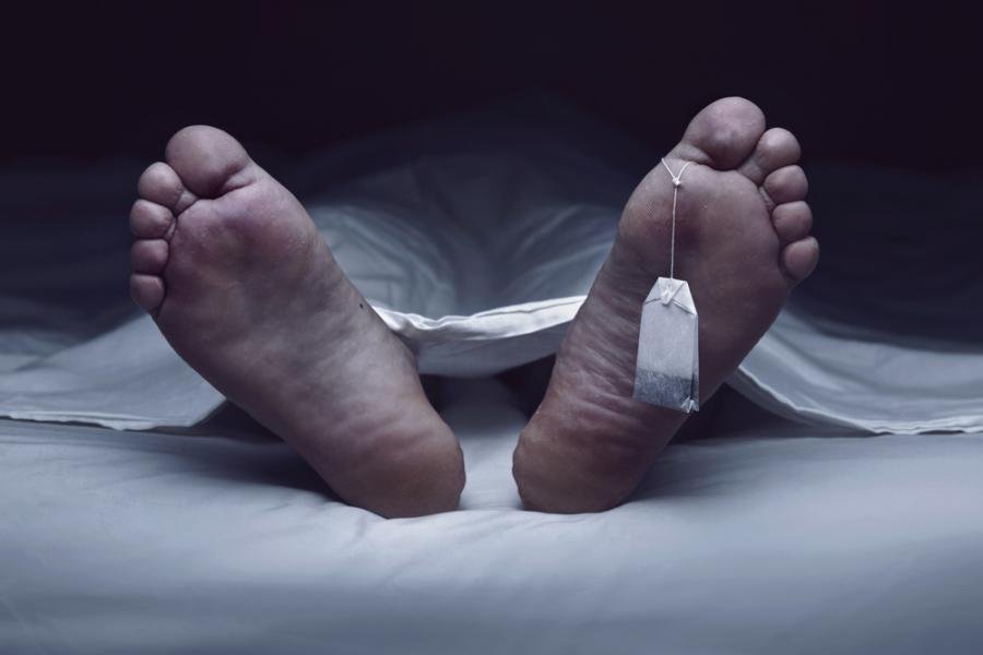 Снимка: Всяка година много хора умират по време на или след секс. Патолог обяснява защо