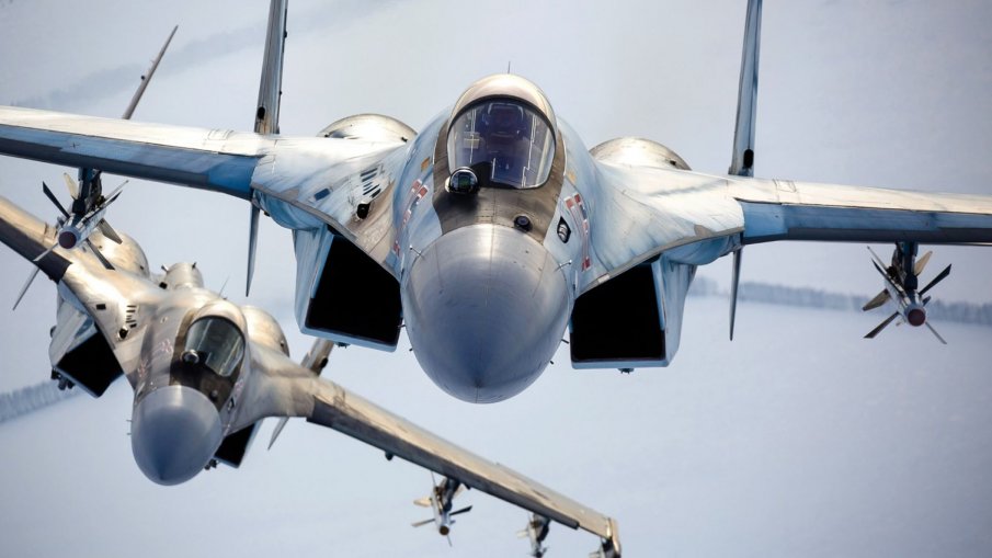 Завърши прехвърлянето на руските Су-35 в Беларус (ВИДЕО)