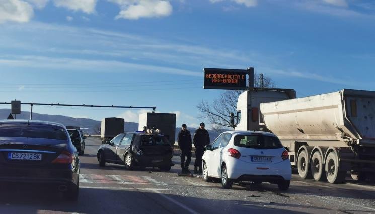 Тежка катастрофа на Околовръстното на София