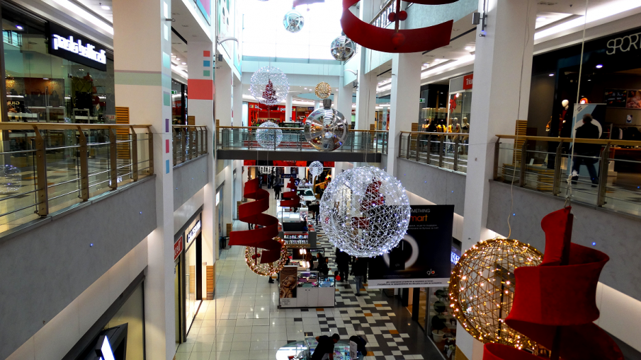 Житейска драма е в основата на самоубийството на младата жена в мол в Пловдив