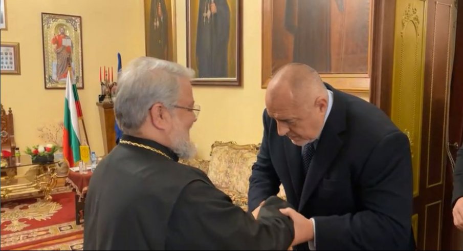 ПЪРВО В ПИК TV! Бойко Борисов в Стара Загора: Когато светът затваряше храмовете, ние не го направихме. Властта се дава от Бога. Ще се борим хората да не плащат такава непосилна цена на тока (ОБНОВЕНА)