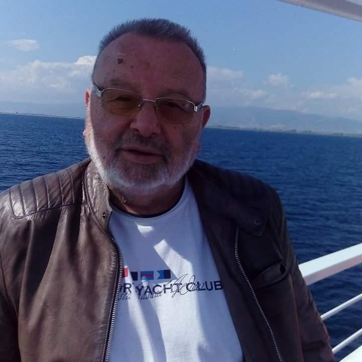 ТЪЖНА ВЕСТ: Отиде си музикалният педагог Александър Джамбазов