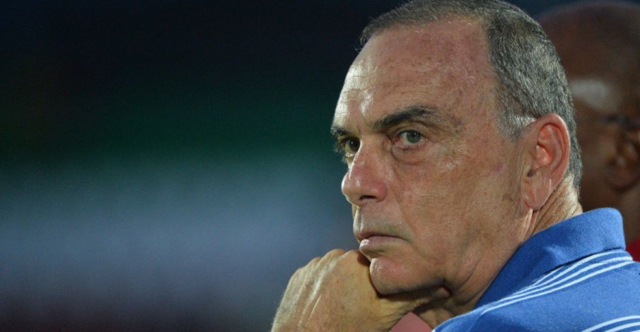 Обвиниха бивш мениджър на Челси в сексуално насилие