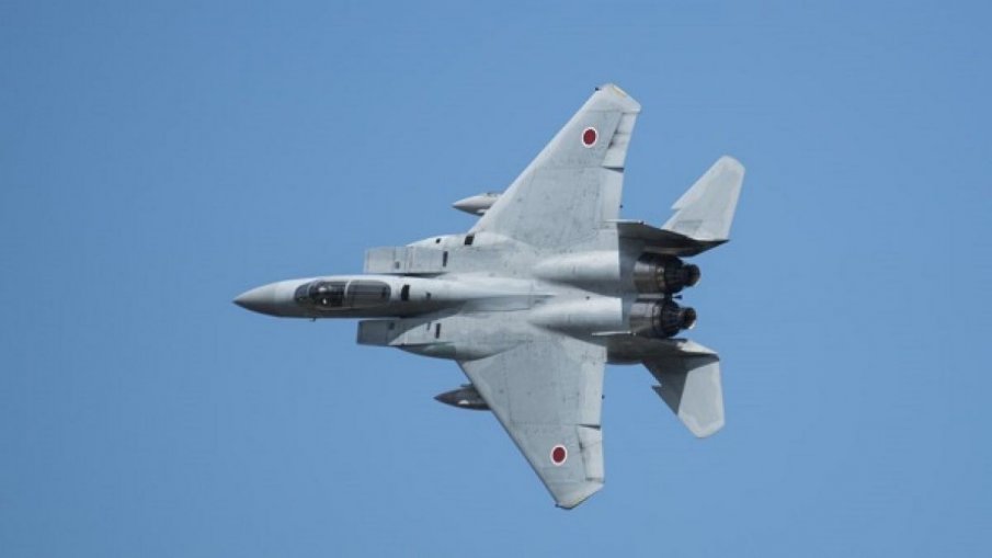 Боен самолет F-15 на военновъздушните сили на Япония е изчезнал