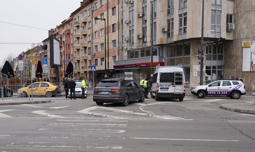 Блъснаха жена на пешеходна пътека до НДК