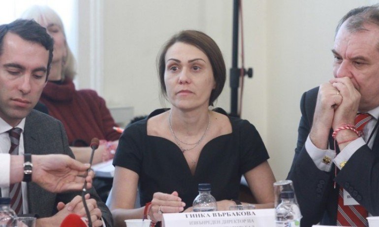 Гинка Върбакова осъди КЗК за неосъществената сделка с ЧЕЗ