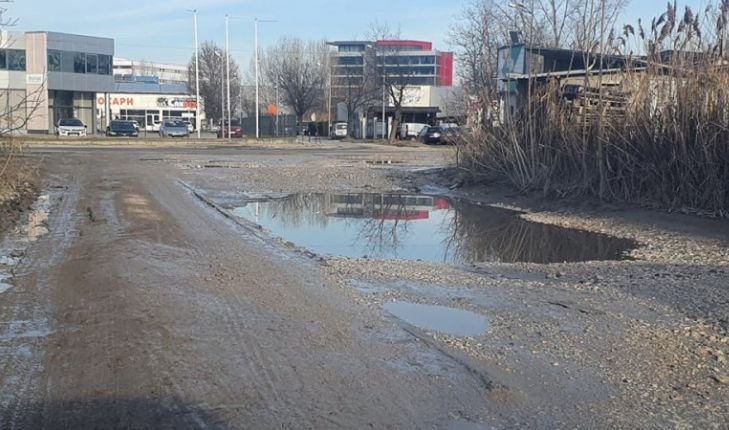 Започва дългоочакваният ремонт на ключово шосе в Пловдив
