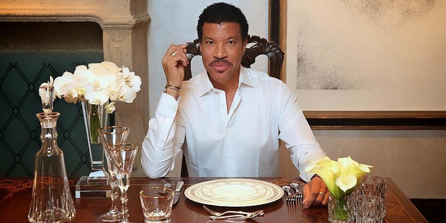 Лайнъл Ричи отмени европейското си турне