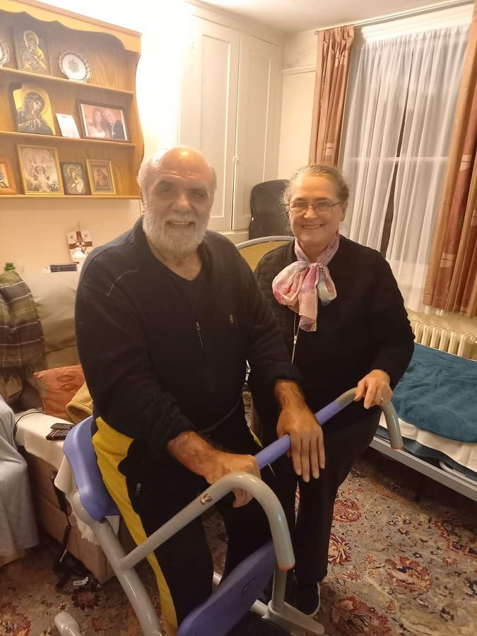 ПРОТЕСТ! Българите в Лондон скочиха срещу посланик Марин Райков, който гони свещеника им